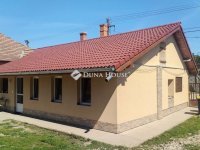 Eladó családi ház, Kunszentmiklóson 34.9 M Ft, 3 szobás