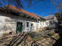 Eladó családi ház, Ürömön 107.9 M Ft, 4 szobás