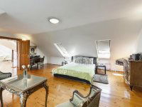 Eladó családi ház, Pilisborosjenőn 249 M Ft, 6+1 szobás