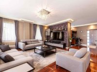 Eladó családi ház, III. kerületben, Csalma utcában 355 M Ft