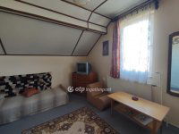 Eladó családi ház, Szegeden 79.8 M Ft, 4 szobás