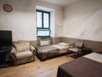 Eladó téglalakás, VI. kerületben 76 M Ft, 3+1 szobás