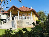 Eladó családi ház