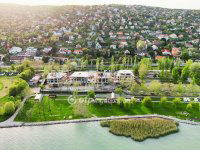 Eladó nyaraló, Balatonalmádiban 129.959 M Ft, 3 szobás