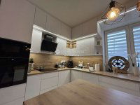 Eladó családi ház, Vecsésen 150 M Ft, 4 szobás