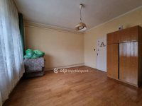 Eladó családi ház, Pápán 42.5 M Ft, 2+1 szobás