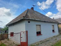 Eladó családi ház, Attalán 8.99 M Ft, 2 szobás