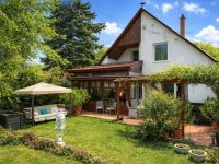 Eladó családi ház, Pilisborosjenőn 190 M Ft, 5+1 szobás