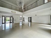 Eladó családi ház, III. kerületben 819.15 M Ft, 7 szobás