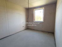 Eladó családi ház, Kókán 67 M Ft, 5 szobás