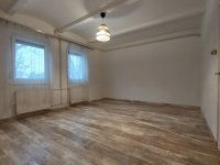 Kiadó téglalakás, albérlet