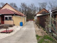 Eladó családi ház, Békéscsabán 89.9 M Ft, 4 szobás