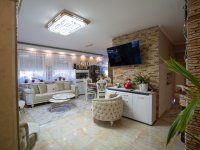 Eladó családi ház, Miskolcon 95 M Ft, 7 szobás