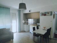 Kiadó téglalakás, albérlet