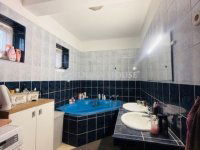 Eladó családi ház, Vecsésen 94.9 M Ft, 4 szobás