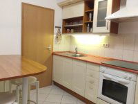 Kiadó téglalakás, albérlet, IX. kerületben, Lenhossék utcában