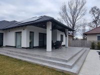 Eladó családi ház, Monoron 199.99 M Ft, 4+1 szobás