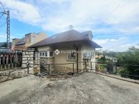 Eladó családi ház, Pécsett 150 M Ft, 6 szobás