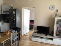 Eladó téglalakás, Ajkán 34 M Ft, 2 szobás