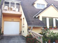Eladó sorház, Balatonkenesén 158 M Ft, 5 szobás