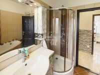 Eladó családi ház, Kecskeméten 129.8 M Ft, 5 szobás