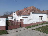 Eladó családi ház, Bakonypölöskén 3.5 M Ft, 3 szobás