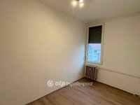 Eladó téglalakás, Szekszárdon 38 M Ft, 1+2 szobás