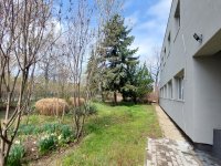 Kiadó hotel, Dunaújvárosban 2000 E Ft / hó, 30+5 szobás