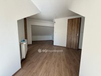 Eladó téglalakás, Gyöngyösön 115 M Ft, 3+1 szobás