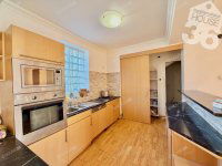 Eladó családi ház, Kerekegyházán 119.7 M Ft, 7 szobás