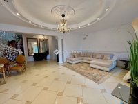 Eladó családi ház, XIX. kerületben 129.9 M Ft, 5 szobás