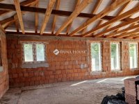 Eladó családi ház, Szentmártonkátán 39.999 M Ft, 4 szobás