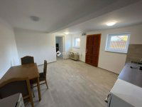 Eladó családi ház, Izsákon 35.9 M Ft, 5 szobás