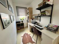 Eladó családi ház, Székesfehérvárott 199.99 M Ft, 5 szobás