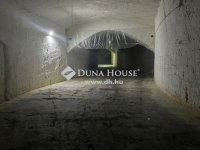 Eladó ipari ingatlan