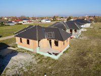 Eladó családi ház, Gyöngyöshalászon 59.9 M Ft, 5 szobás