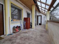 Eladó családi ház, Iszkázon 38.8 M Ft, 5+1 szobás