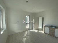 Eladó ikerház, Veresegyházon 229 M Ft, 5 szobás