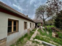 Eladó családi ház, Töltéstaván 25 M Ft, 3 szobás