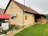 Eladó családi ház