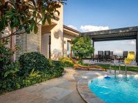 Eladó családi ház, Pécsett 460 M Ft, 8 szobás