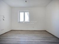 Eladó családi ház, Pomázon 199.9 M Ft, 5 szobás