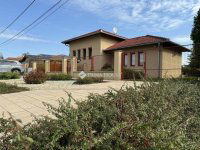 Eladó családi ház, Kecskeméten 120 M Ft, 4 szobás