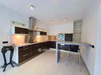 Eladó családi ház, XII. kerületben 549.9 M Ft, 9 szobás