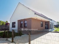 Eladó családi ház, Aszófőn 139 M Ft, 4 szobás